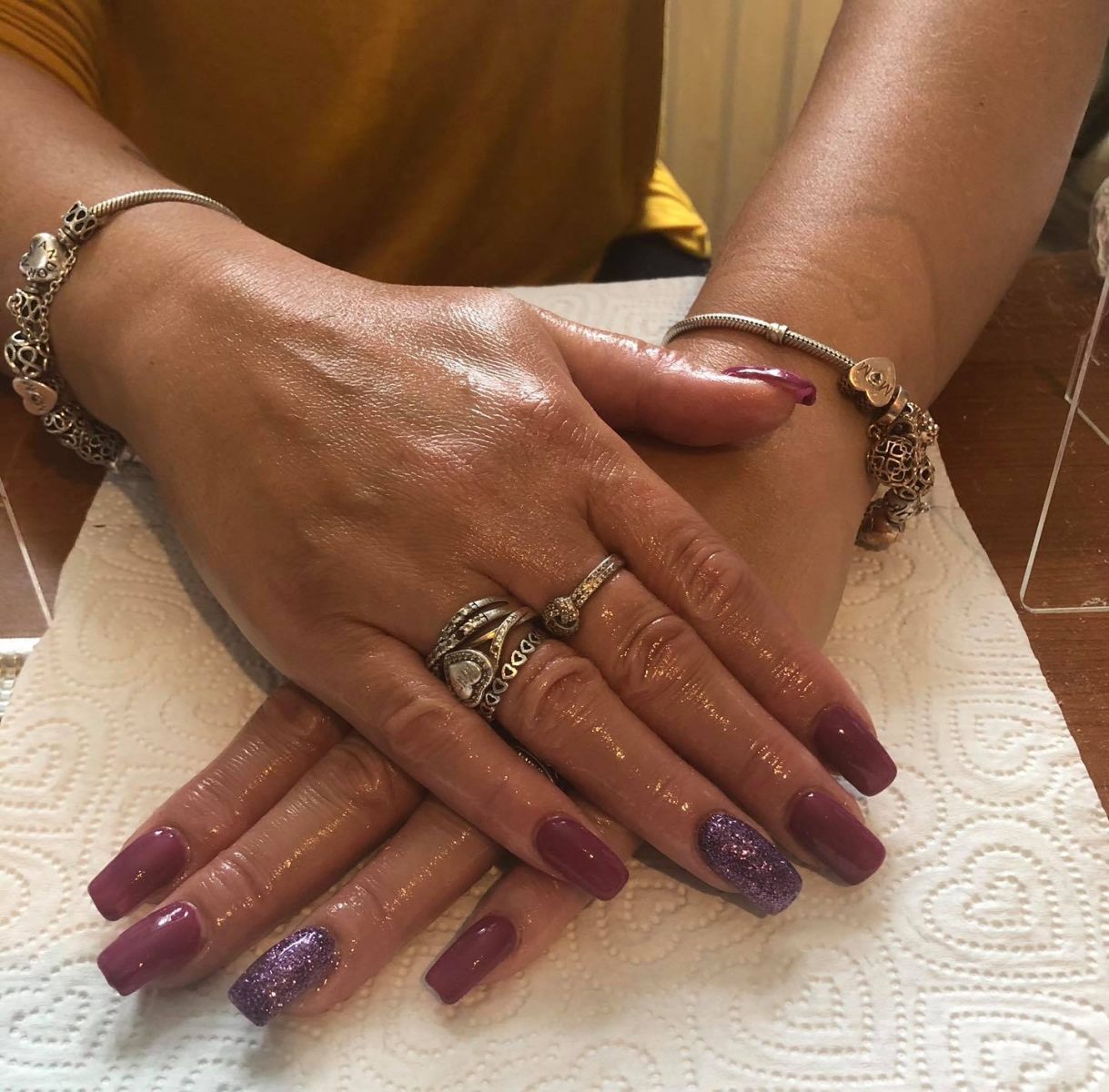 plum-and-sparkle-acrylic-nails